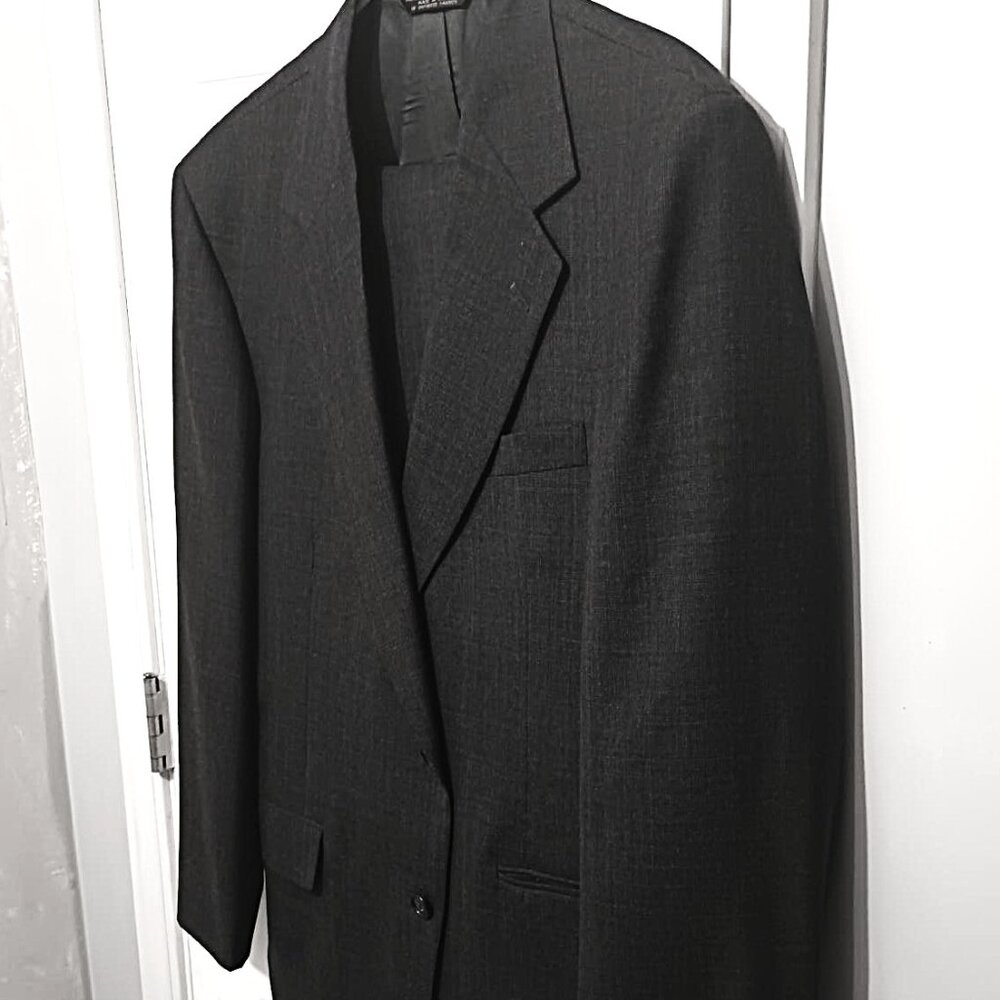 Botany Five Hundred Couture Men 2 Piece Gray Suit   41R